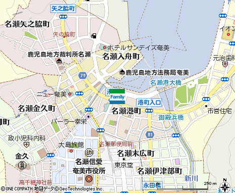ファミリーマート名瀬港町店付近の地図